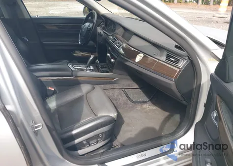 2011 BMW 750Li xDrive из США, поврежденный, VIN WBAKC8C53BC433168